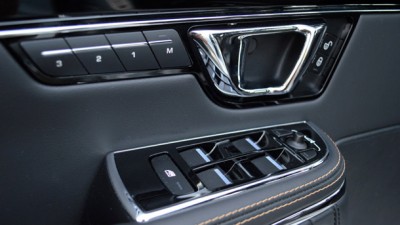56-2014-jaguar-xjr-fd-1.jpg