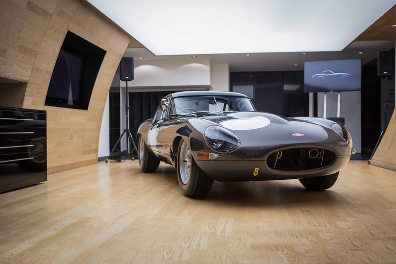 JLR_SVO_2015 Jaguar LIghtweight Etype Stratstone Mayfair 1.jpg