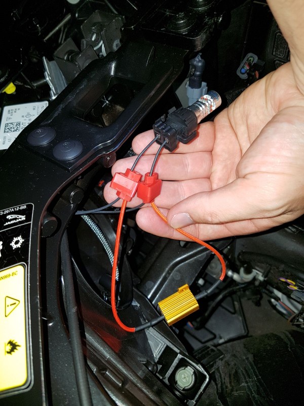 IMG-20170629-WA0072.jpg (278.48 KiB) Visto 46451 veces Foto 9. Instalación kit canbus.