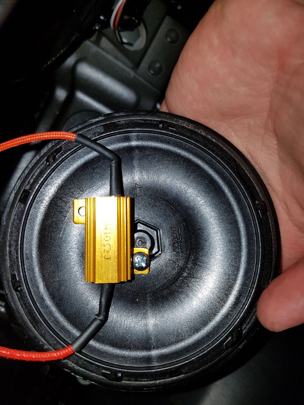 IMG-20170629-WA0071.jpg (342.83 KiB) Visto 36587 veces Foto 10. Fijación kit canbus.