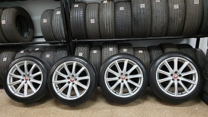 A0C56B43-FABC-4766-866E-E5C64582270C.jpeg (228.92 KiB) Visto 14765 veces A0C56B43-FABC-4766-866E-E5C64582270C.jpeg