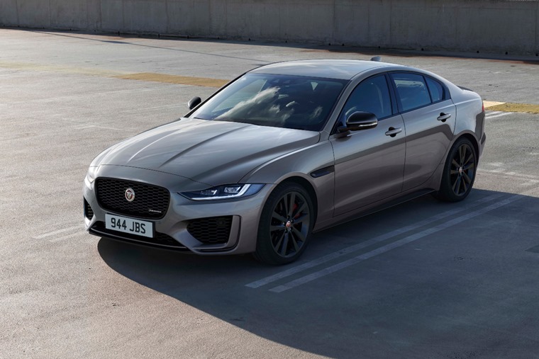 jaguar-xe-front--1-_thumb.jpg